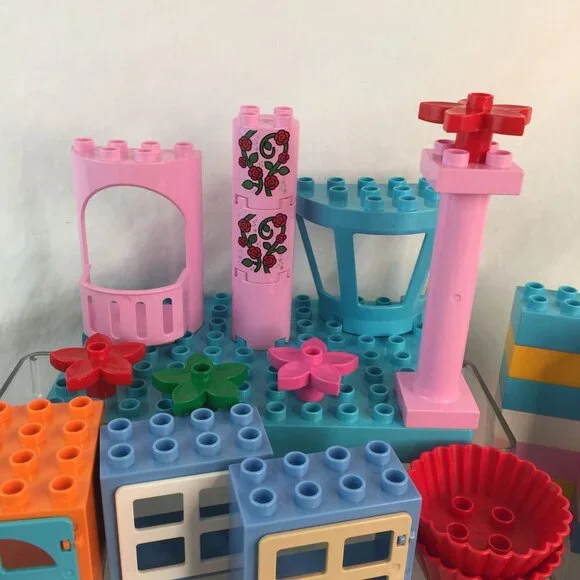 Lego Duplo Pastel Blocks 140+ Pc Lot Disney Minnie Mouse Plane Car Cafe Van - Picture 8 of 10